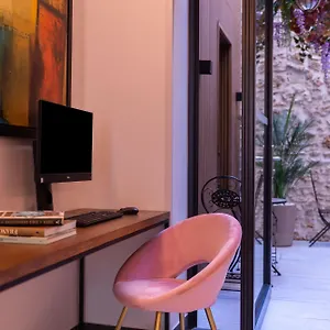 Le Milie Rose פריז